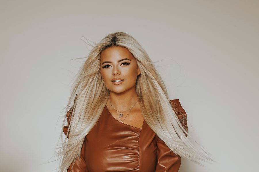 Do Regular Hair Trims Really Help Hair Growth? | Halo Hair Extensions UK